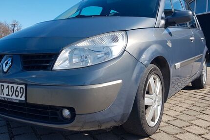 Renault Scenic 189.095 km 1.550 &euro; Trossingen 78647