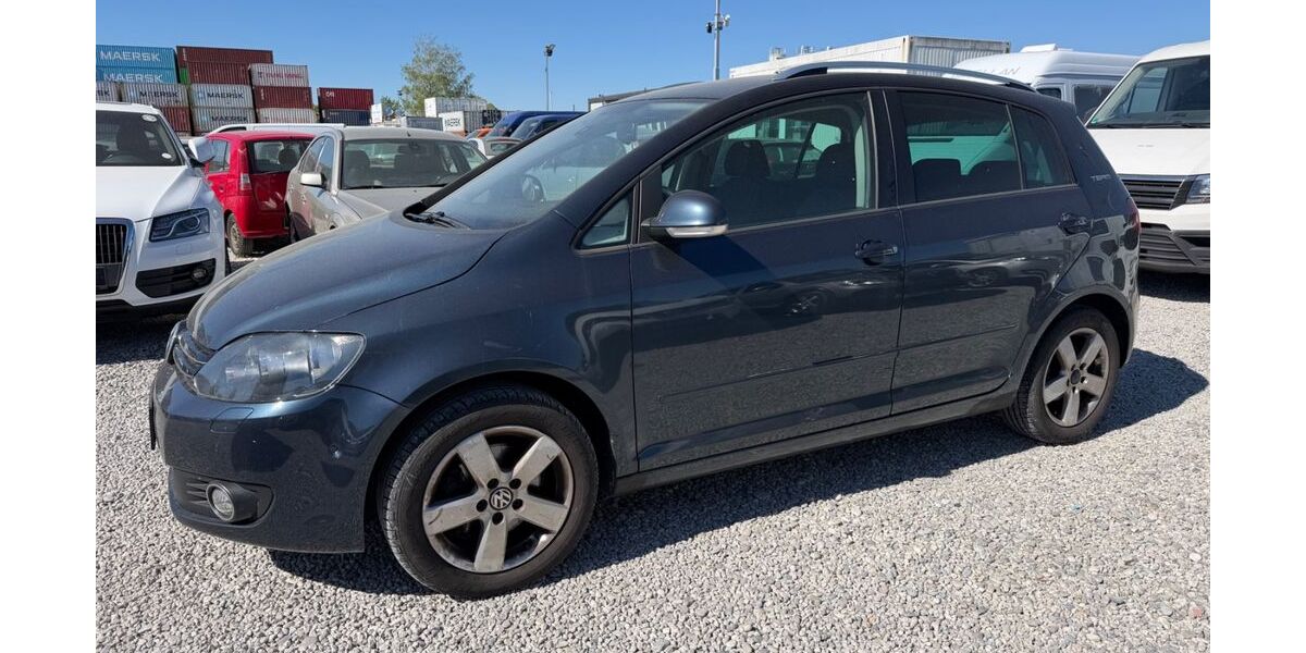 VW Golf 240.000 km 1.999 &euro; München 81829