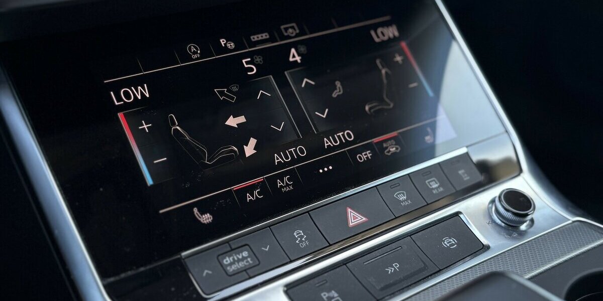 Audi A6 40 TDI quattro sport 360°/STANDHZ/NAVI/AHK 95.919 km 28.900 &euro; Villingen-Schwenningen 78054