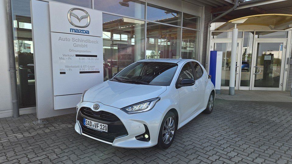 Mazda 2 Hybrid 24.442 km 22.990 € Schwandorf 92421