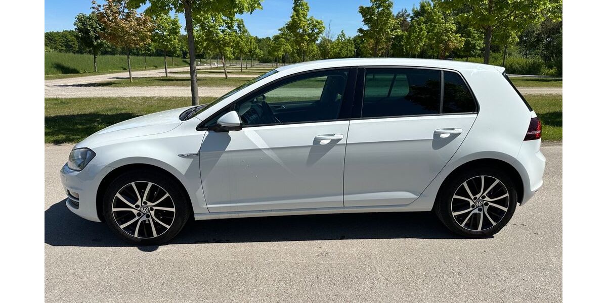 VW Golf 151.010 km 8.900 &euro; Stulln 92551