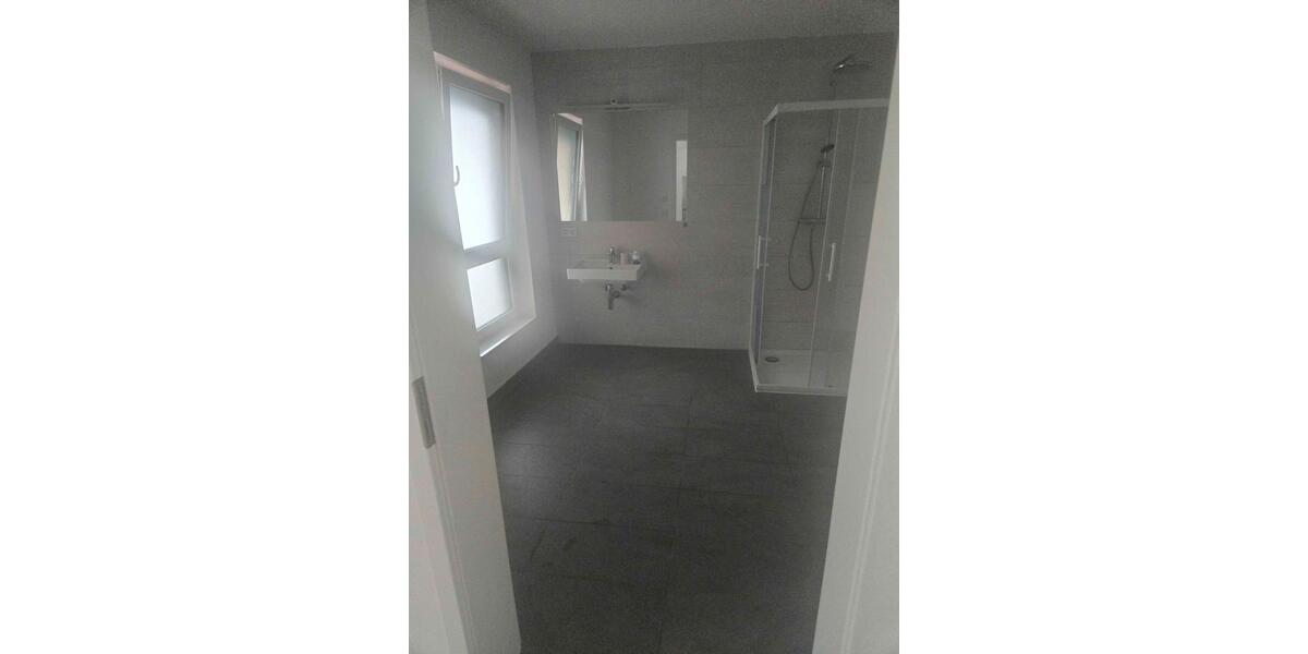 Etagenwohnung Osthofen - 2 Zimmer, 86 m&sup2;, 1.000&euro; | Angebot:24599148