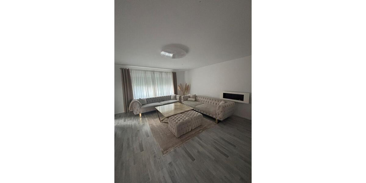 Erdgeschoßwohnung Pfullingen - 4.5 Zimmer, 98 m&sup2;, 365.000&euro; | Angebot:26427753