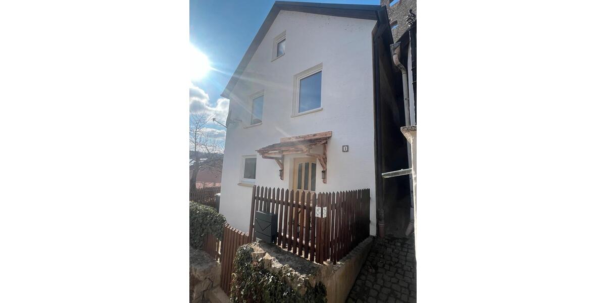 Einfamilienhaus Laaber - 4.5 Zimmer, 92 m&sup2;, 1.049&euro; | Angebot:25540024