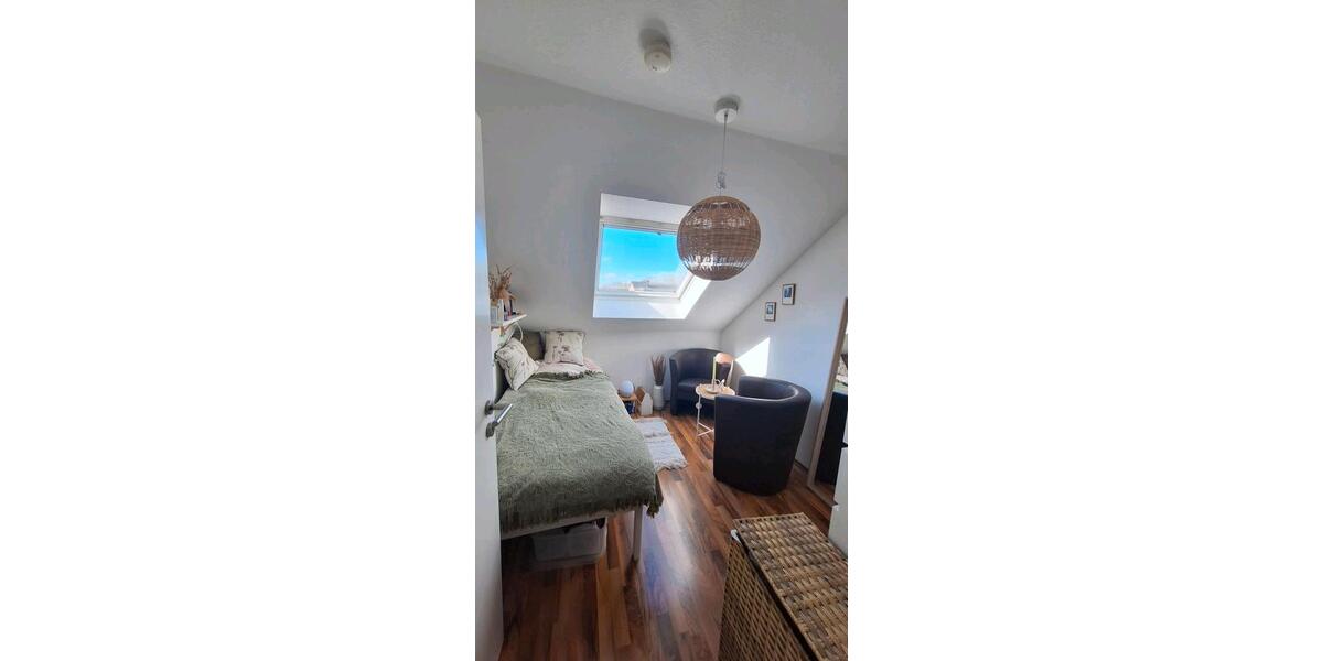 Dachgeschoßwohnung Korschenbroich - 2 Zimmer, 58 m&sup2;, 890&euro; | Angebot:26122181
