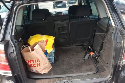 Opel Zafira 214.000 km 800 &euro; Karlsruhe 76131