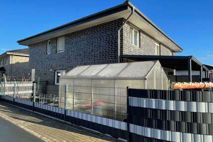 Haus Geseke - 7 Zimmer, 236 m&sup2;, 540.000&euro; | Angebot:25392162