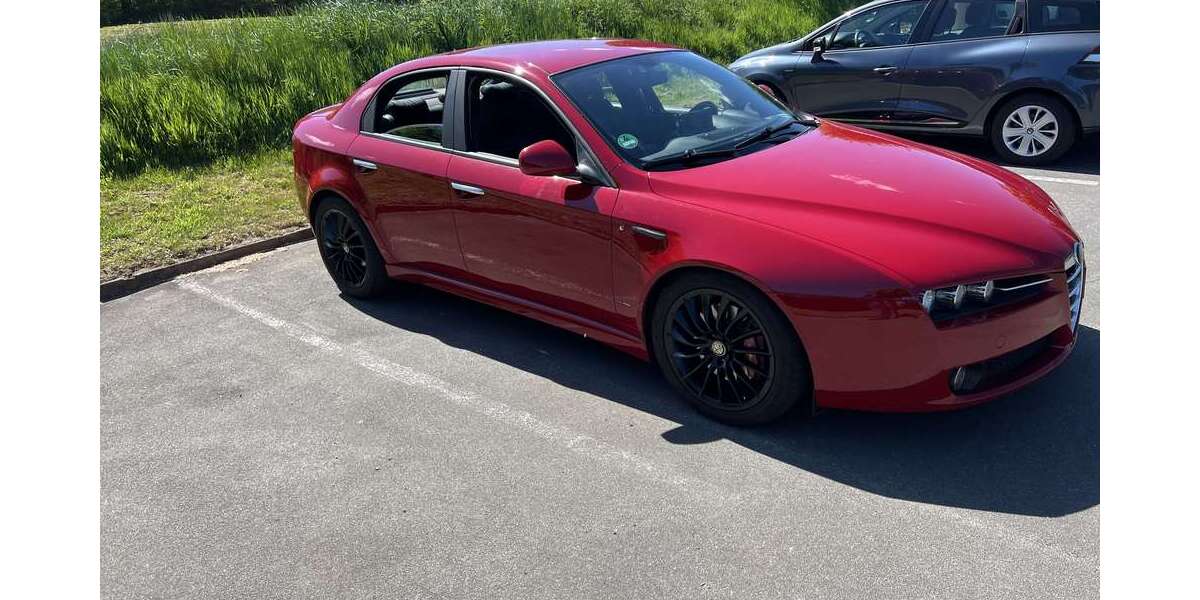 Alfa Romeo 159 74.900 km 15.850 &euro; Burg 25712