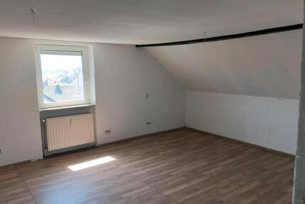 Wohnung Quierschied - 2.5 Zimmer, 55 m&sup2;, 500&euro; | Angebot:26407086