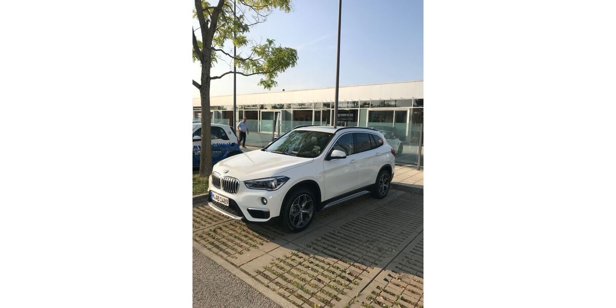 BMW X1 55.000 km 22.900 &euro; München 81476