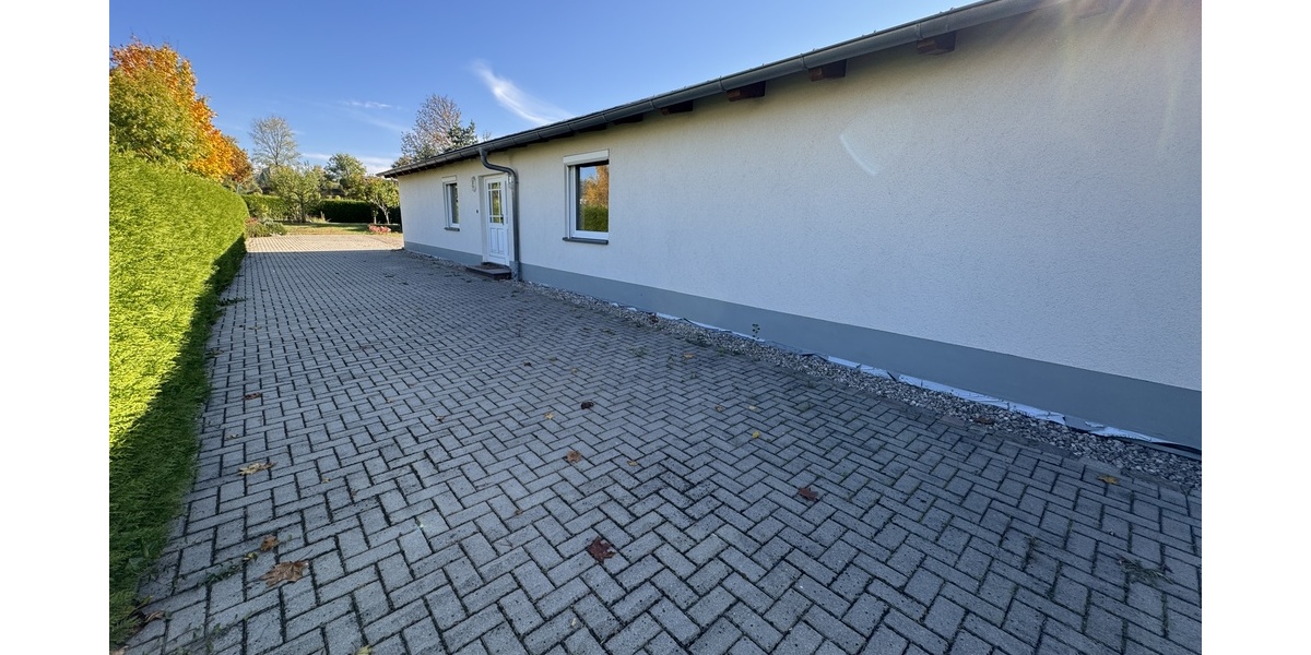 Haus zur Miete mit Einbauküche, Möbel, Wintergarten, Terrasse! Garten! Carport! - Bungalow Gera Alt-Bieblach | Angebot:27718786