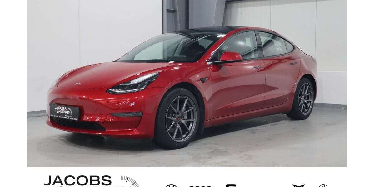Tesla Model 3 30.258 km 29.670 € Aachen 52078