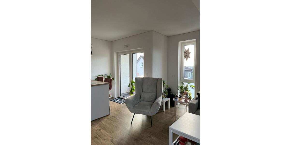 Dachgeschoßwohnung Recklinghausen Berghausen - 2.5 Zimmer, 65 m&sup2;, 688&euro; | Angebot:24859121