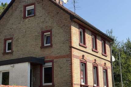 Haus Adelsheim - 7 Zimmer, 185 m&sup2;, 300.000&euro; | Angebot:27080427