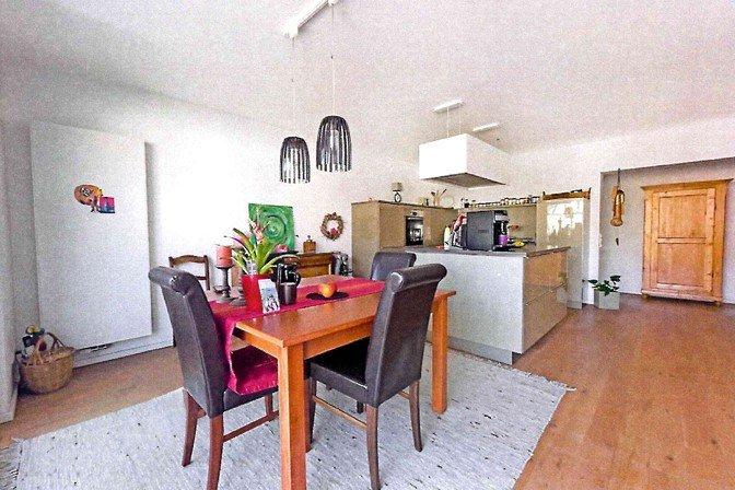 Etagenwohnung Weinheim - 3 Zimmer, 109 m&sup2;, 1.350&euro; | Angebot:26302550