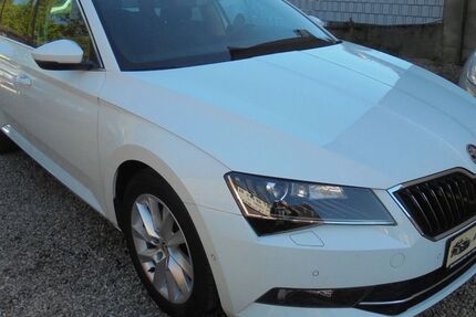 Skoda Superb 159.700 km 13.499 &euro; Duisburg 47249