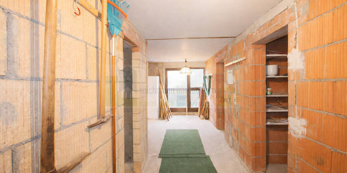 Einfamilienhaus Villingen-Schwenningen Schwenningen - 1 Zimmer, 258 m&sup2;, 460.000&euro; | Angebot:26275972