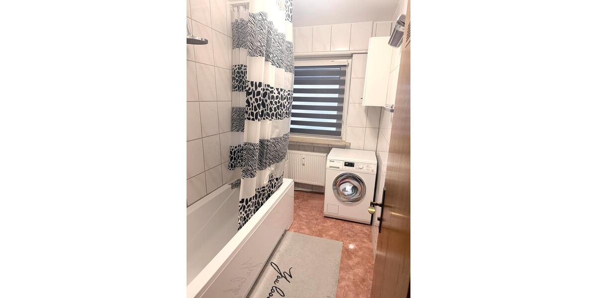 Etagenwohnung Ingolstadt Nordost - 4 Zimmer, 90 m&sup2;, 375.000&euro; | Angebot:26818595