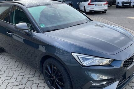 Seat Leon 72.000 km 17.900 € Röttenbach 91187