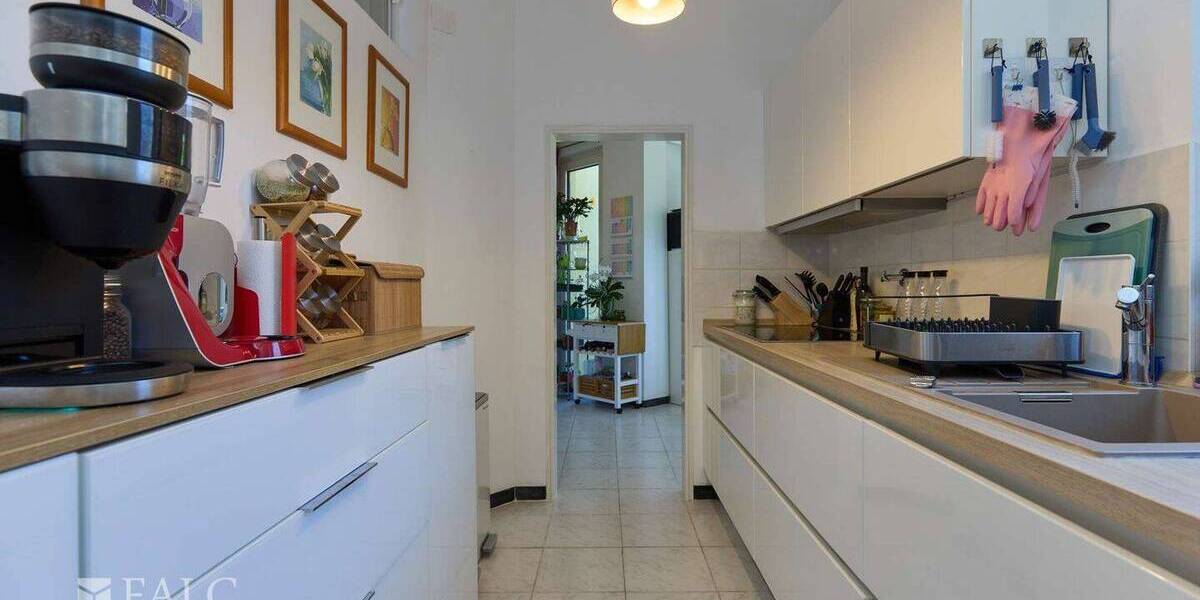 Etagenwohnung Aachen Laurensberg - 5 Zimmer, 184 m&sup2;, 595.000&euro; | Angebot:26475199