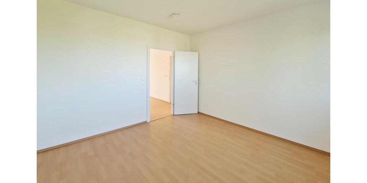 Etagenwohnung Hettstedt - 4 Zimmer, 70 m&sup2;, 279&euro; | Angebot:24692620