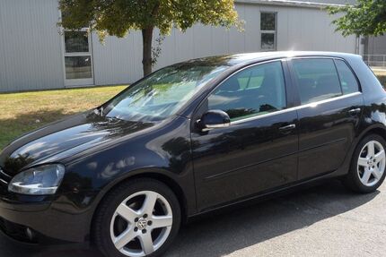 VW Golf 114.000 km 5.990 &euro; Rahden 32369