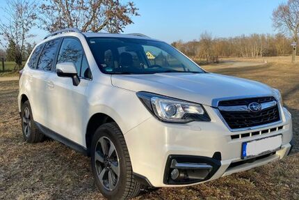 Subaru Forester 174.800 km 9.380 &euro; Cottbus 03048