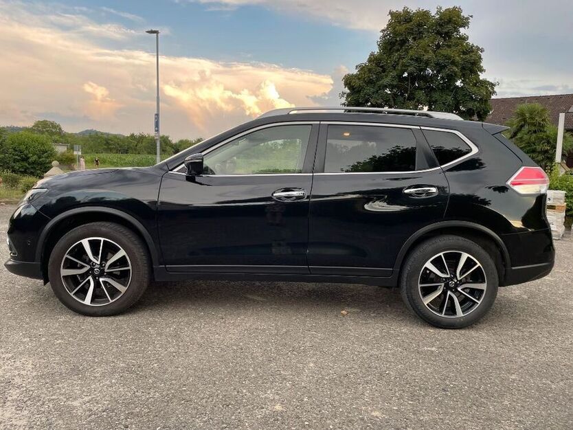 X-Trail