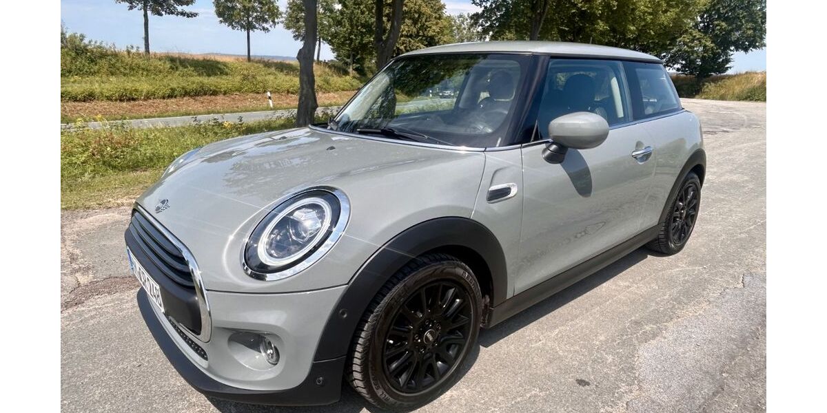 Mini ONE 68.000 km 13.100 &euro; Hameln 31787