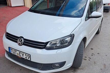 VW Touran 310.000 km 5.900 &euro; Friedrichshafen 88046