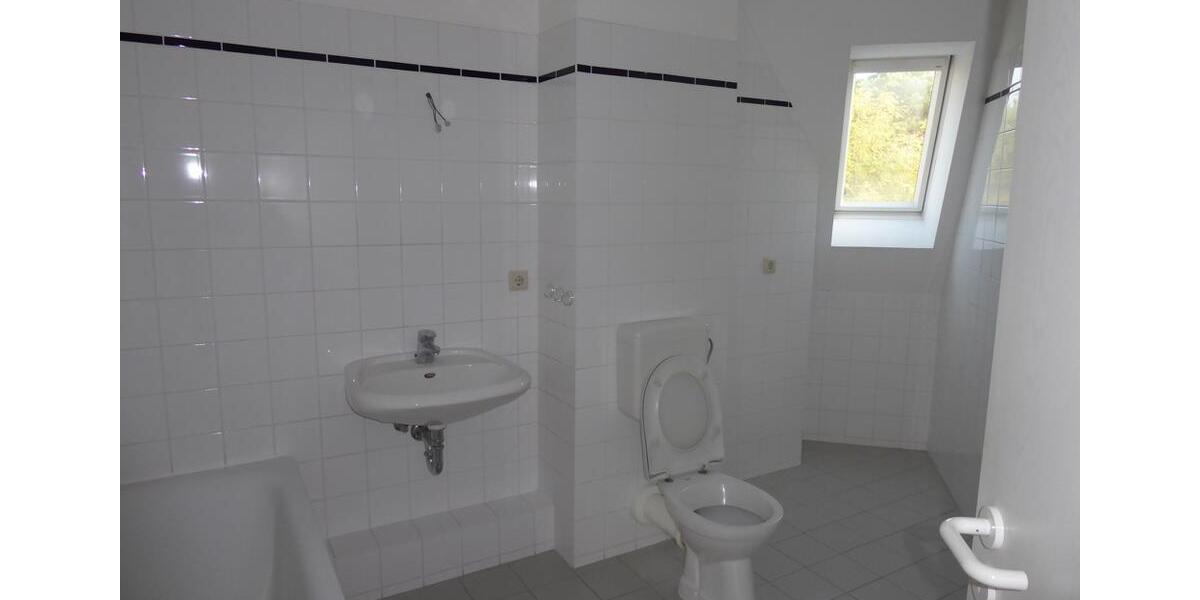Etagenwohnung Beeskow - 3 Zimmer, 75 m&sup2;, 370&euro; | Angebot:26545656