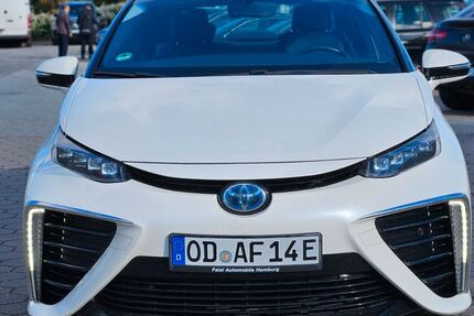 Toyota Mirai 81.000 km 7.450 &euro; Hamburg 20539