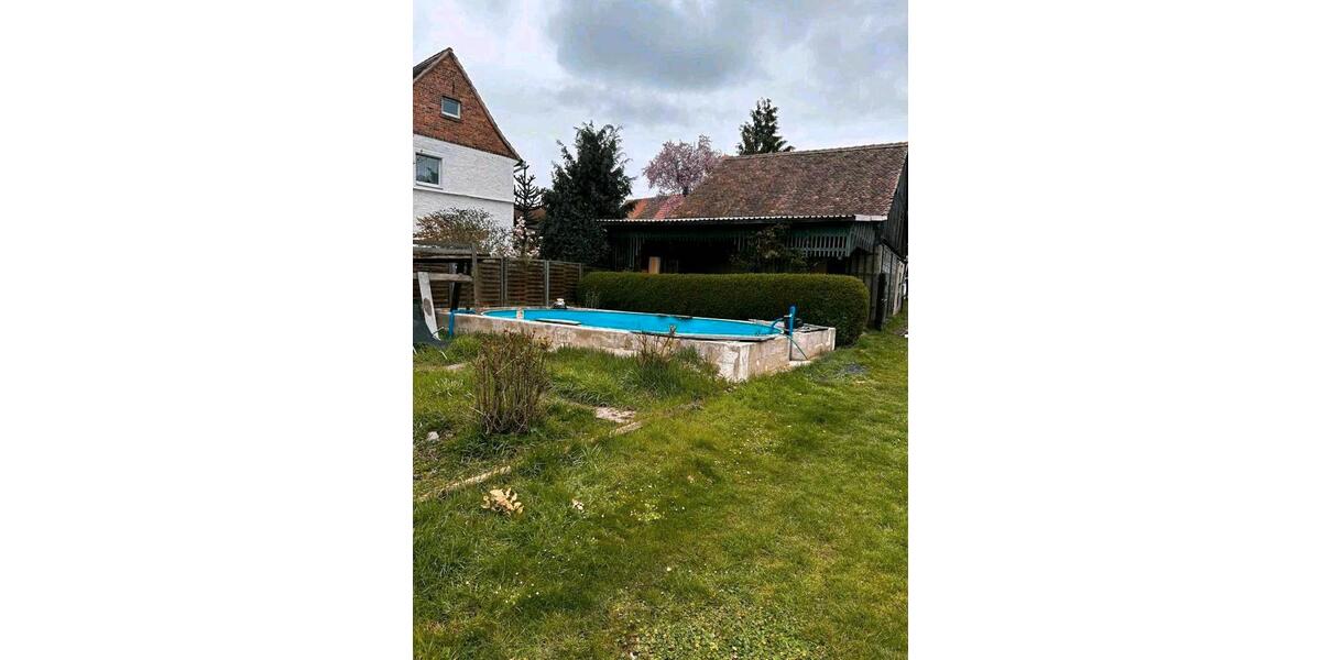 Einfamilienhaus Allstedt - 9 Zimmer, 270 m&sup2;, 180.000&euro; | Angebot:26041164