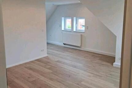 3 ZKB Dachgeschosswohnung 3 zimmer