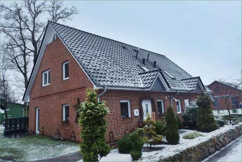Haus zum Kaufen in Oldendorf 620.000 € 240 m²