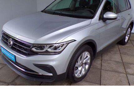 VW Tiguan 37.275 km 30.970 &euro; Lennestadt 57368