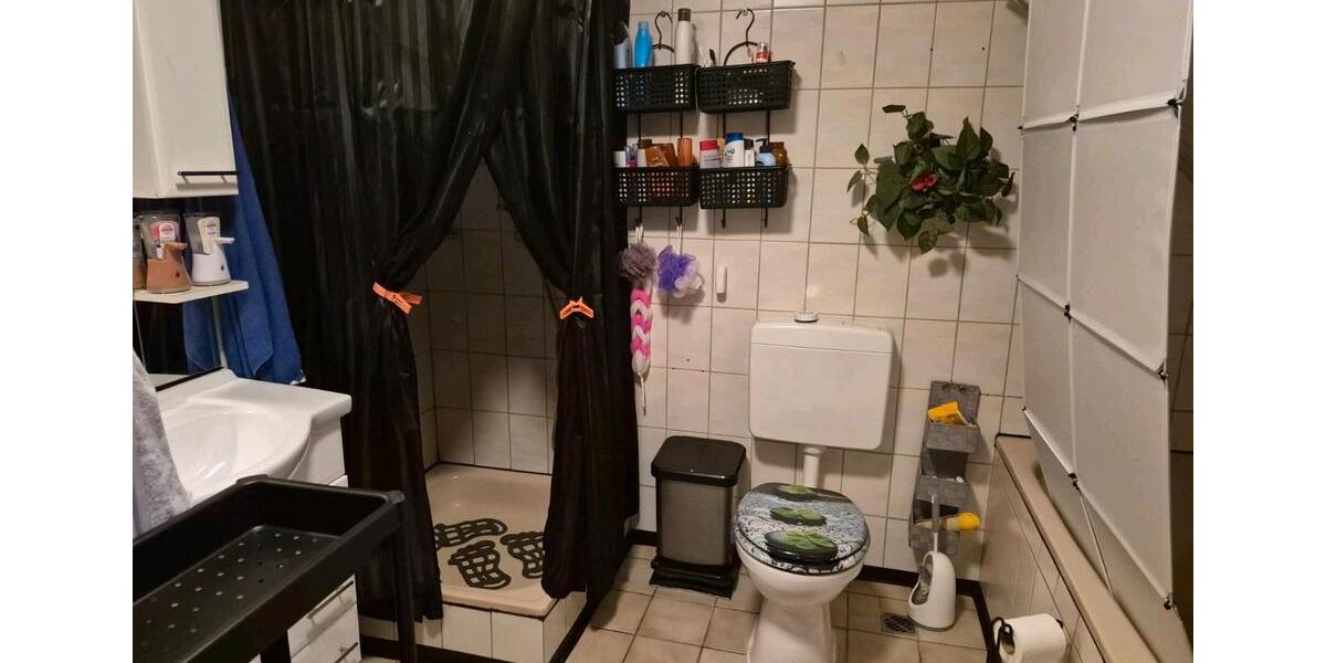 Dachgeschoßwohnung Hille - 6 Zimmer, 170 m&sup2;, 795&euro; | Angebot:25146710