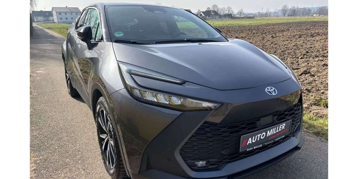 Toyota C-HR 9.500 km 31.800 &euro; Thannhausen 86470