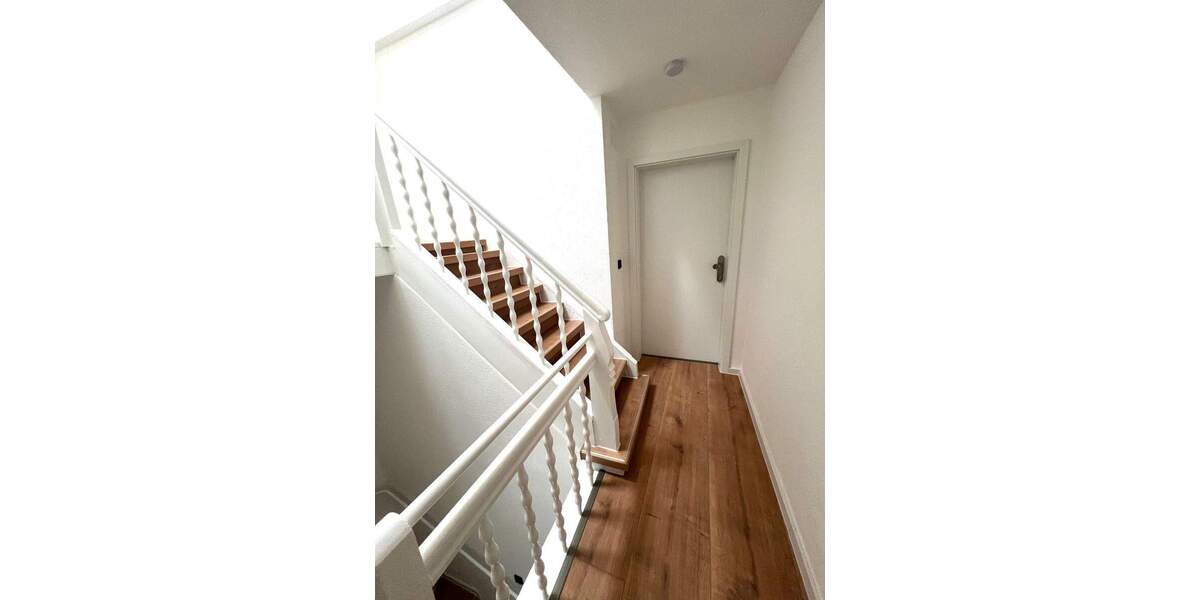 Zimmer Nußbaum - 2 Zimmer, 61 m&sup2;, 750&euro; | Angebot:25683765