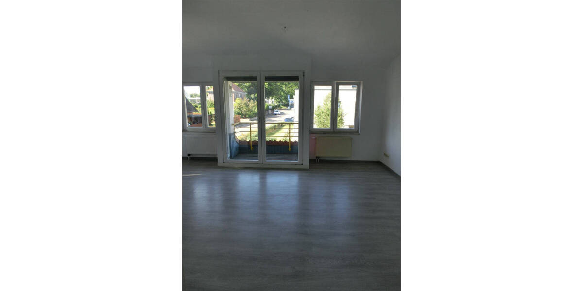Etagenwohnung Hude (Oldenburg) Hude - 2 Zimmer, 75 m&sup2;, 210.000&euro; | Angebot:24113345