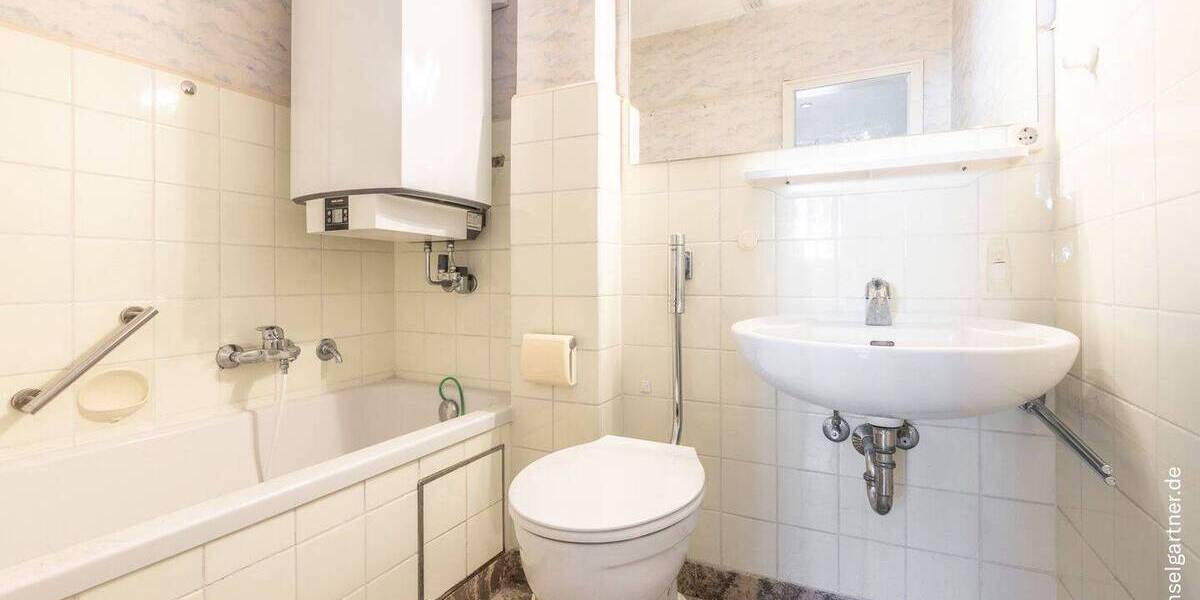 Reihenendhaus München Bogenhausen - 5 Zimmer, 123 m&sup2;, 980.000&euro; | Angebot:26583173