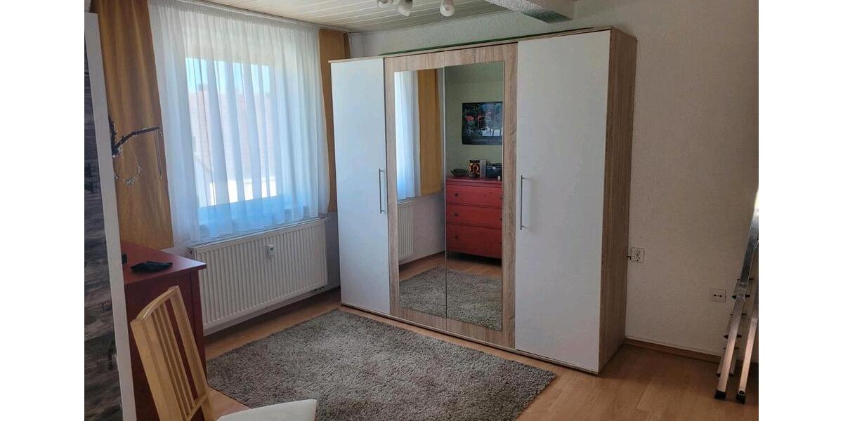 Dachgeschoßwohnung Plattling - 2 Zimmer, 80 m&sup2;, 780&euro; | Angebot:26407114