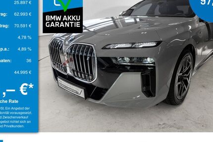 BMW i7 15.822 km 87.890 &euro; Waldbröl 51545