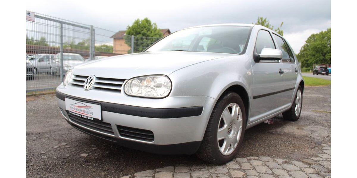 VW Golf 67.517 km 3.999 &euro; Herzberg am Harz 37412