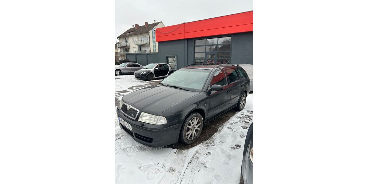 Skoda Octavia 272.971 km 2.350 &euro; Ludwigsburg 71636