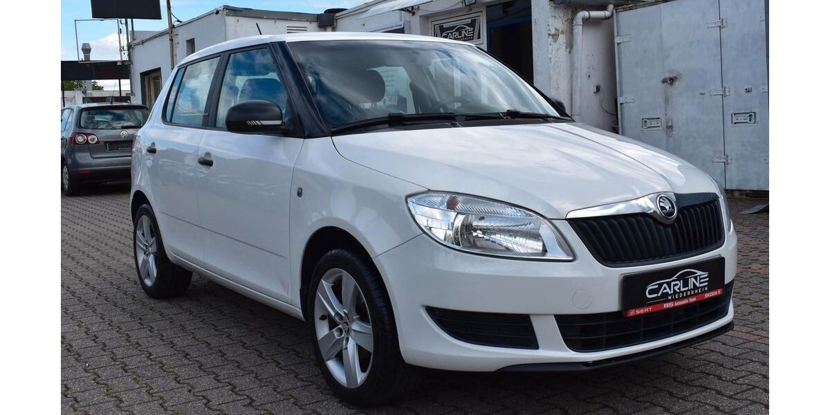 Skoda Fabia 48.700 km 6.199 &euro; Mönchengladbach 41063