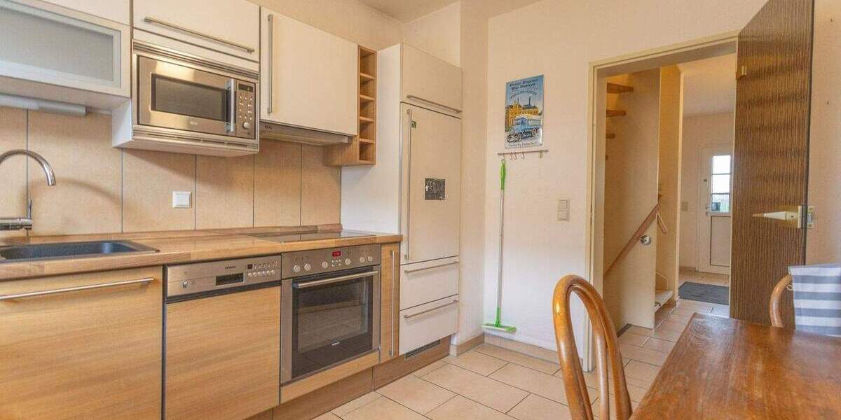 Reihenmittelhaus Menden Mitte - 4 Zimmer, 103 m&sup2;, 255.000&euro; | Angebot:24647526