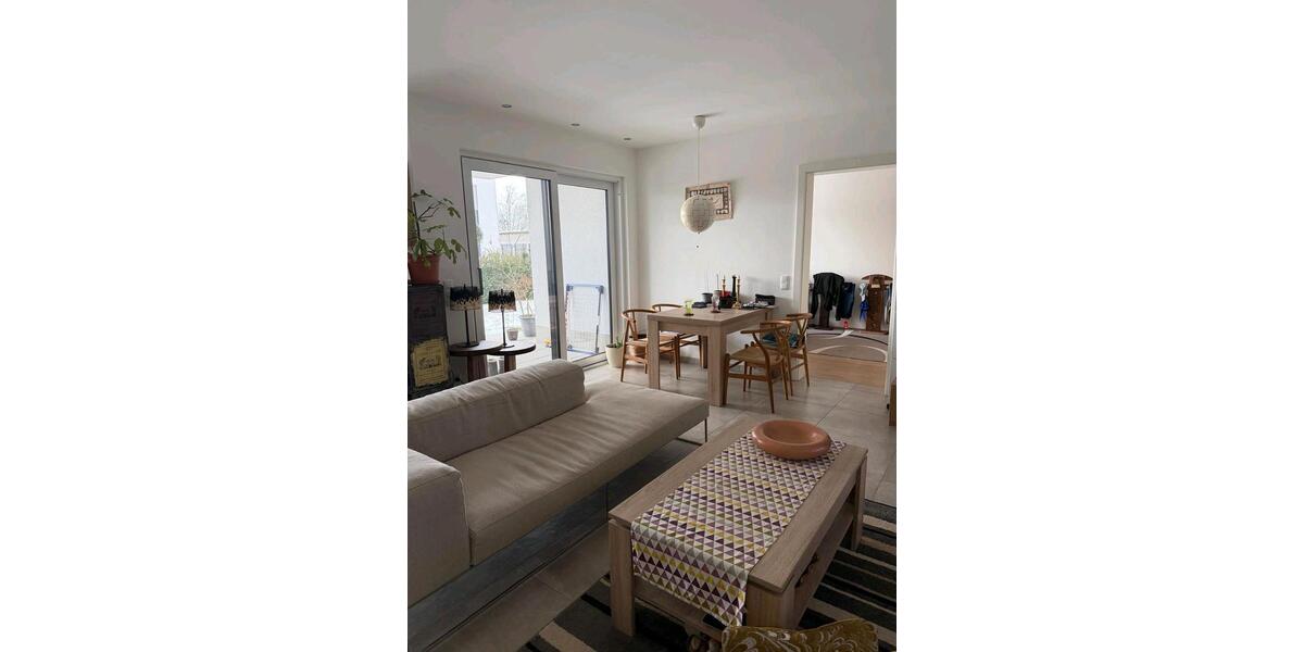 Vermiete hochwertige 2-Zimmer-Wohnung in ruhiger Lage in 93326 Ab 2 zimmer