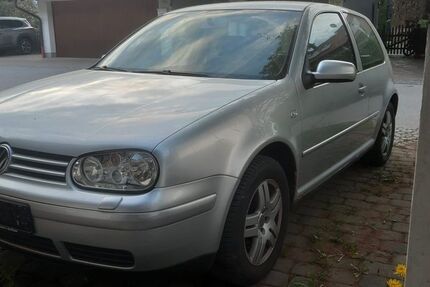 VW Golf 117.721 km 3.800 &euro; Uffing 82449