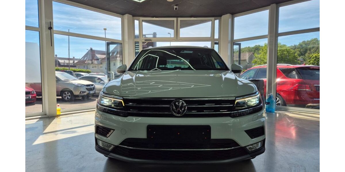 VW Tiguan 129.000 km 25.900 &euro; Ebersbach 73061